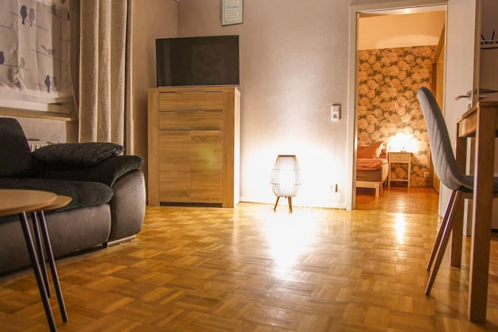 Ferienwohnung Lahntalblick Вейлбург Екстериор снимка